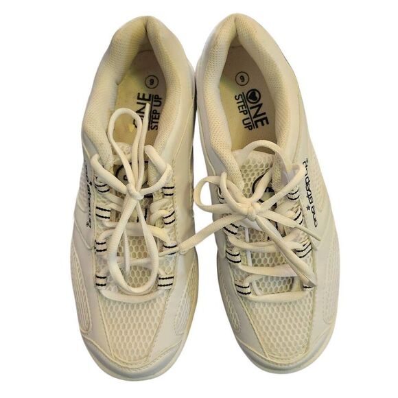 Skechers One Step Up Women's Workout Toning Walking Shoes White Size 9 Like New - Picture 2 of 5